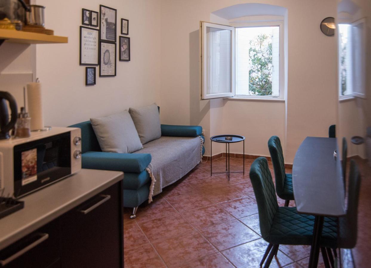 Apartmani Stones Sutivan I Zewnętrze zdjęcie