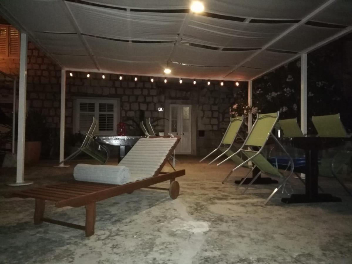 Apartmani Stones Sutivan I Zewnętrze zdjęcie